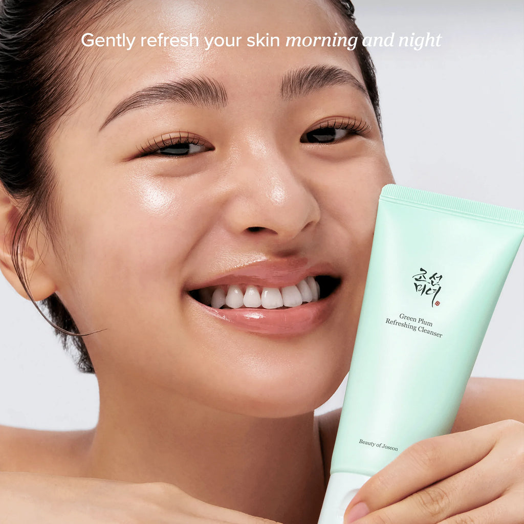 Green Plum Refreshing Cleanser